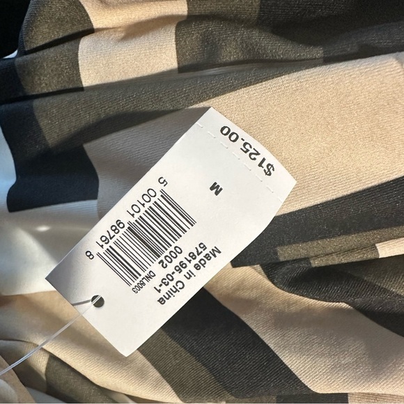 NWT! Banana Republic Twisted Knot Remake Swimsuit - Size Medium - Picture 4 of 8